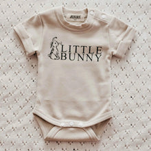 將圖片載入圖庫檢視器 [預購] Little Bunny 短袖包屁衣
