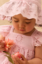 Load image into Gallery viewer, Louise Misha - Rompers Salome (Pink Schiffli)
