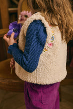將圖片載入圖庫檢視器 Louise Misha - Vest Libra 1Y-5Y
