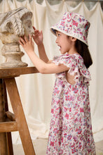 將圖片載入圖庫檢視器 Louise Misha - Dress Natiyana (Cream Floral Stripes)
