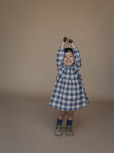 Load image into Gallery viewer, Organic Zoo - Fog Blue Field Dress
