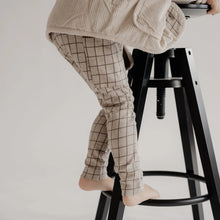 Load image into Gallery viewer, Guapoo - 格紋長褲 Brown Check
