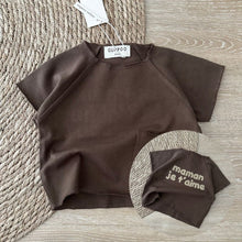 Load image into Gallery viewer, Guapoo - Cozy T-Shirt | Chocolate
