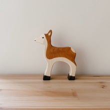 Load image into Gallery viewer, Holztiger - Deer (鹿)
