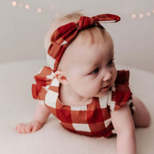Load image into Gallery viewer, Gingham Playsuit 格紋包屁衣 - 只剩 3-6月
