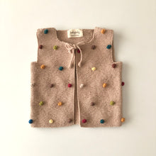 Load image into Gallery viewer, [預購] Babytoly - Popcorn Vest (Ecru 底 + Rainbow 球球)
