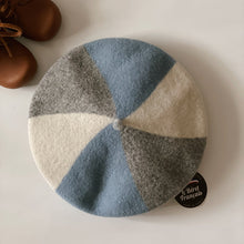 Load image into Gallery viewer, Le Beret Francais - 兒童 TRIO 貝雷帽 (Light Blue, Light Heather Grey, Off White)
