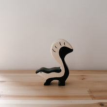 Load image into Gallery viewer, Holztiger - Skunk (臭鼬)
