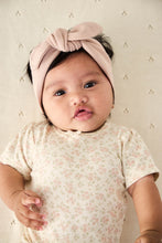 Load image into Gallery viewer, Jamie Kay - Cap Sleeve Bodysuit - Rosalie Floral
