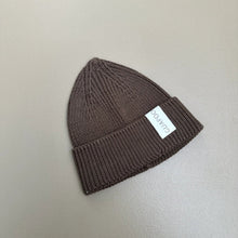 Load image into Gallery viewer, Guapoo - Knit Beanie Wood
