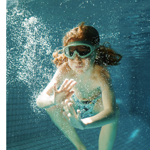 Load image into Gallery viewer, Liewood - Kerem Swim Goggles (Tuscany rose / Apple blossom  )
