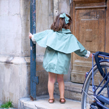 Load image into Gallery viewer, [預購] Maison Marelle - 可反穿可拆式披風 SHERLOCK - celadon green
