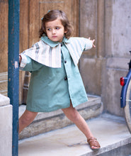 Load image into Gallery viewer, [預購] Maison Marelle - 可反穿可拆式披風 SHERLOCK - celadon green
