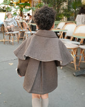 Load image into Gallery viewer, [預購] Maison Marelle - 可拆式披肩羊毛 Sherlock 風衣 (Brown Wool)
