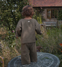 Load image into Gallery viewer, Organic Zoo - Olive Waffle Boxy Sweatshirt 3-4Y
