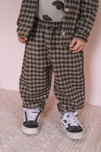 將圖片載入圖庫檢視器 Studio Boheme - 法蘭絨棉蘿蔔褲 (Grey Gingham) 18M-8Y
