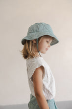 Load image into Gallery viewer, PHIL &amp; PHAE - Boxy tee s/s (Coconut Stripes)
