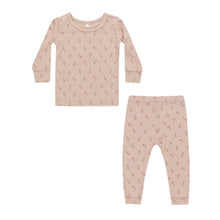 Load image into Gallery viewer, Quincy Mae - Bamboo Pyjama Set (Candy Cane)

