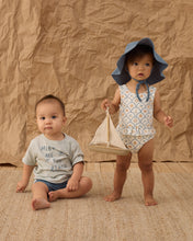 Load image into Gallery viewer, Rylee + Cru - Floppy Swim Hat (Marine)
