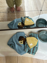 Load image into Gallery viewer, [預購] Guapoo - Reversible Fleece Vest Lucky
