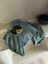 Load image into Gallery viewer, [預購] Guapoo - Reversible Fleece Vest Lucky
