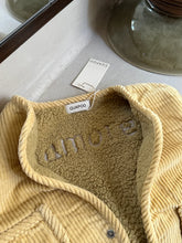 Load image into Gallery viewer, Guapoo - Reversible Teddy Vest Marzipan
