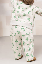 Load image into Gallery viewer, Studio Boheme -  Bart Sweatshirt (Grey/Clovers)
