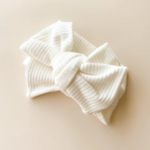 Load image into Gallery viewer, Avery Ribbed Topknot - White
