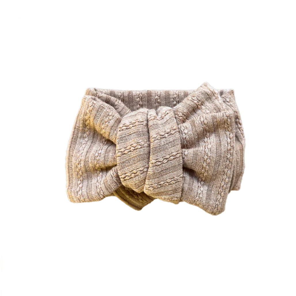 Stevie Topknot - Hazelnut