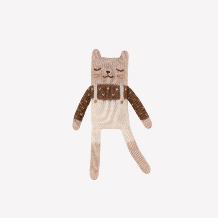 Kitten knit toy - ecru overalls
