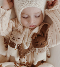 Load image into Gallery viewer, Kitten knit toy - ecru overalls
