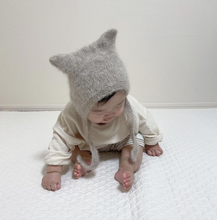 Load image into Gallery viewer, Bambolina - Bright Grey Kitty
