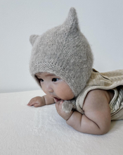 Load image into Gallery viewer, Bambolina - Bright Grey Kitty
