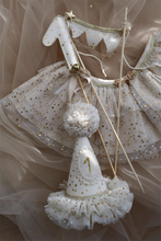 Load image into Gallery viewer, KruhitkaLove - 小星星雷斯派對帽子
