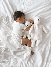 Load image into Gallery viewer, Senger Naturwelt - Cuddly Polar Bear (大)
