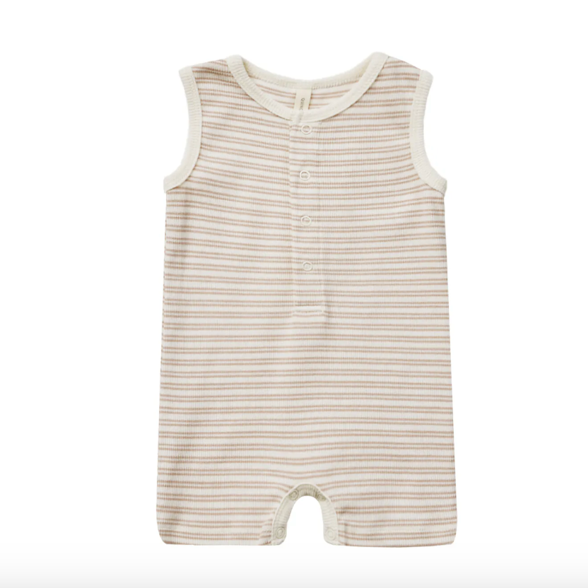 Quincy Mae - Ribbed Henly Romper (Oat Stripe)