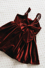 Load image into Gallery viewer, 🎄 天鵝絨蝴蝶結長裙
