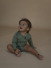 將圖片載入圖庫檢視器 Organic Zoo - Pine Midnight Bodysuit
