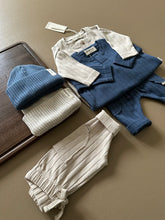 Load image into Gallery viewer, Guapoo - 羅文褲子 (Creamy Silk)
