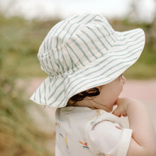 Load image into Gallery viewer, Pehr - Bucket Hat Stripes (Sea)
