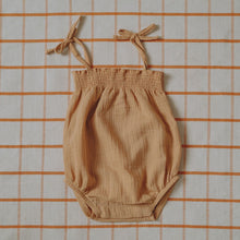 Load image into Gallery viewer, Organic Zoo - Honey Spaghetti Bodysuit 3-6M
