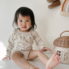 Load image into Gallery viewer, Konges Slojd - Itty Romper (Bonderose Blue)
