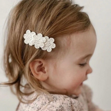 Load image into Gallery viewer, Pixie Floral Clip
