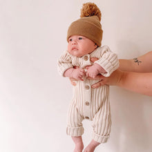 Load image into Gallery viewer, Cocoa Pom Beanie (0-3M)
