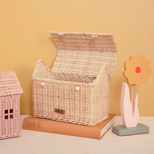Load image into Gallery viewer, Olli Ella - Rattan Casa Clutch
