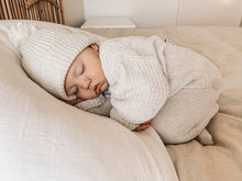 Load image into Gallery viewer, Beanie - Oatmeal Fleck
