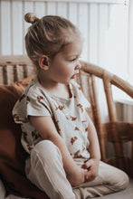 Load image into Gallery viewer, Monsieur Mini - No sleeve tshirt croissant

